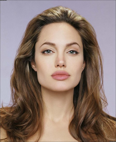 естественный макияж Анджелины Джоли